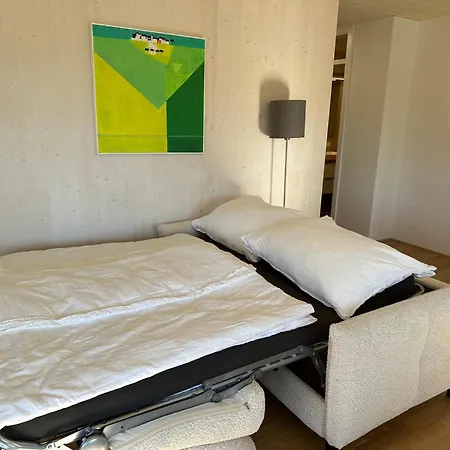 Apartment Two Bedroom In Moon Lake With Mountain Views *