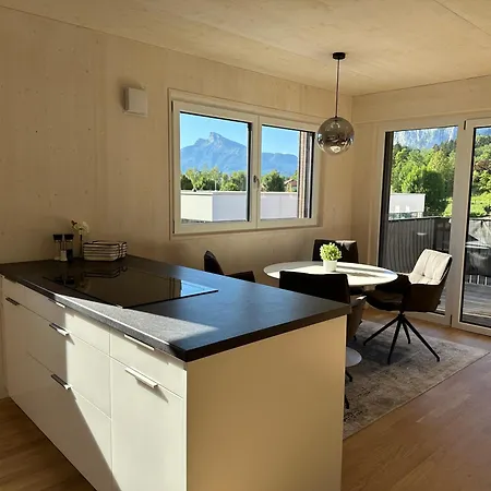 Two Bedroom In Moon Lake With Mountain Views *